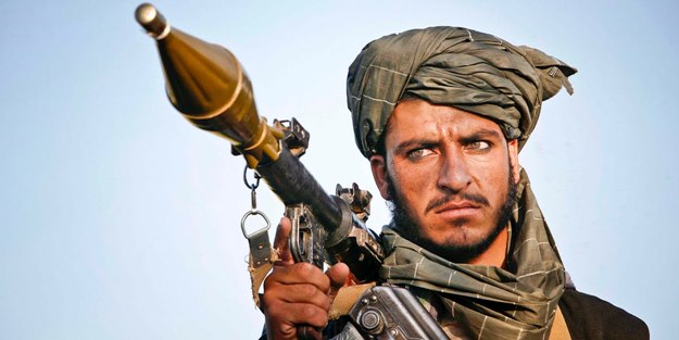 Bu kez sivilleri hedef aldı! Taliban'dan katliam