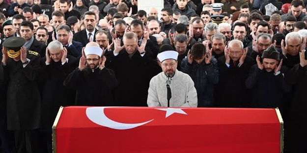 Bu Kılıçdaroğlu, şehit cenazesine hangi yüzle katılır?