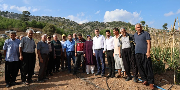 'Bu köyde herkes gelecek yıl deli olacak!'