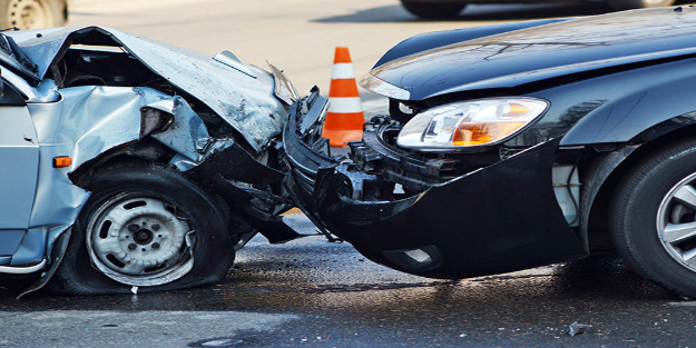 Bu kuralları mutlaka uygulayın! Kiraladığınız araçla kaza yaparsanız ne olur?