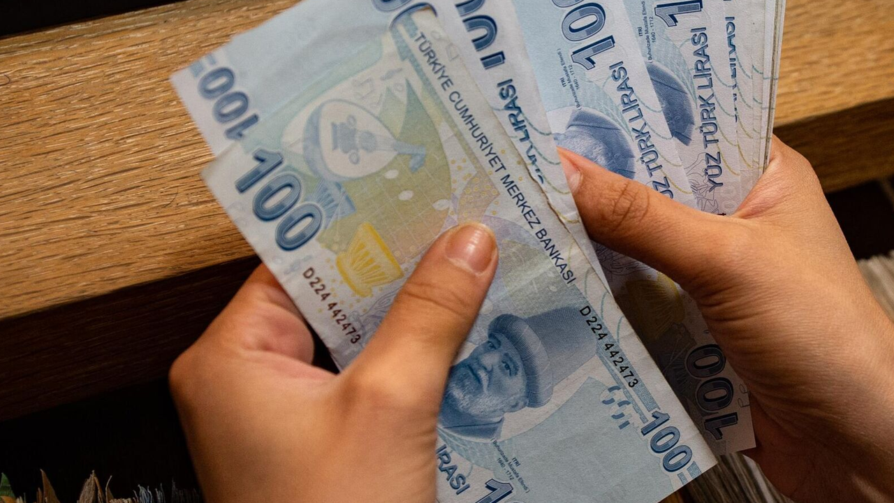 Bu kuralları yerine getiren kadınlara çift maaş imkanı! SGK uzmanı müjdeyi verdi