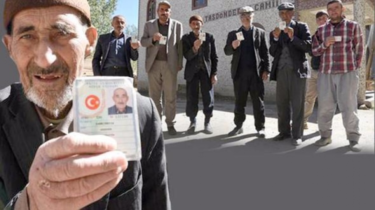 Bu mahallede yaşayan herkesin soyadı aynı!
