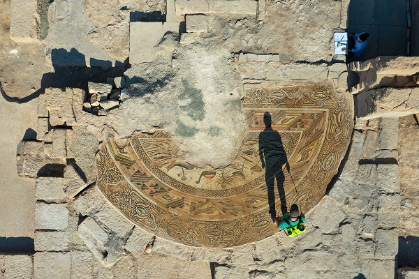 Bu mozaiklerin her biri 1600 yıllık