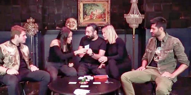 Bu nasıl bir ahlaksızlıktır! Olmaz olsun böyle program...