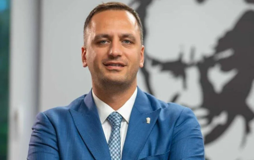 Bu ne menem iştir! Metres skandalı sonrası CHP'li başkandan pes dedirten savunma: Referans oldum ama...