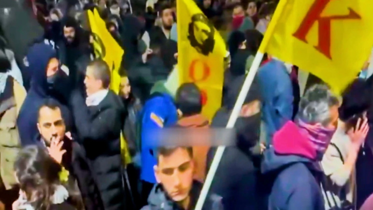 Bu ne yaman çelişki Yoldaş! Kapitalistlere Burjuvaziye Emperyalist ve sömürgeci güçlere karşı çıkmanız gerekirken İmamoğlu için sokağa döküldünüz