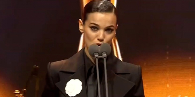 Bu oyuncu tayfası iyice tozuttu! Saçmalıkta sınır tanımadı...