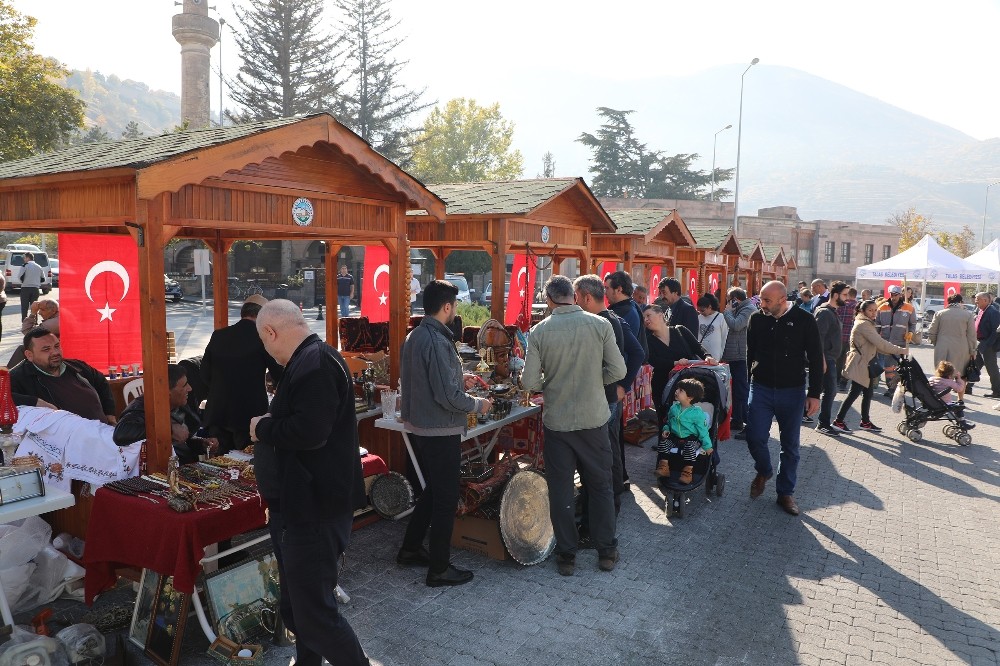 Bu pazar antika pazarı 