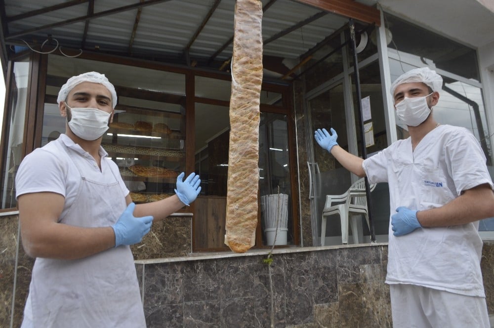 Bu pide başka 