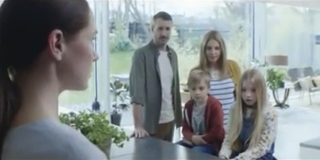 Bu reklam filmi ortalığı ayağa kaldırdı!