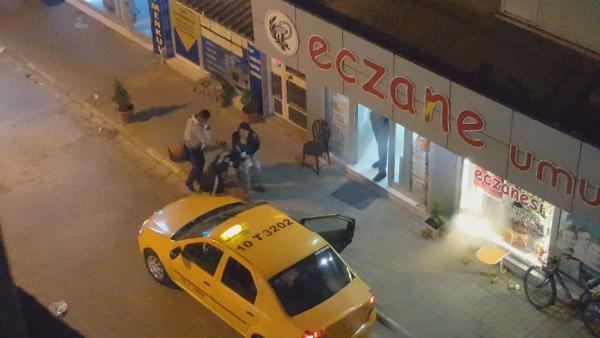 Bu sefer erkeğe kadın dayağı!