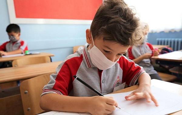 Bu sene 15 tatili ne zaman? Yarıyıl tatili bu hafta mı?