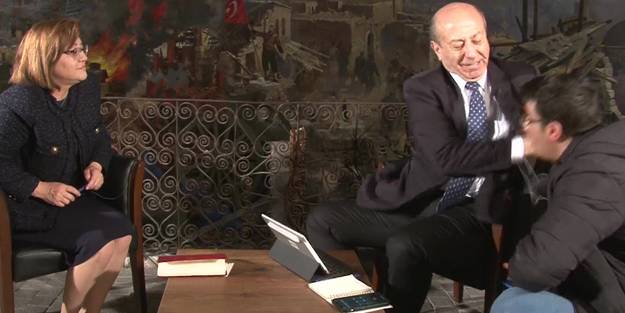 Bu skandala neden göz yumdun Turgay Ciner? Tokatçı Muharrem Sarıkaya, cinsel organ çizip AK Partili isme vermiş ve...