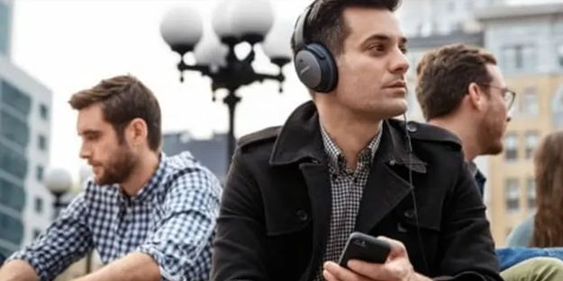 Bu soruyu son kez soruyor olabilirsiniz: Neydi o şarkının adı?