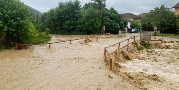 Bu sulara temas edenler risk altında! Ciddi enfeksiyonlara yol açıyor