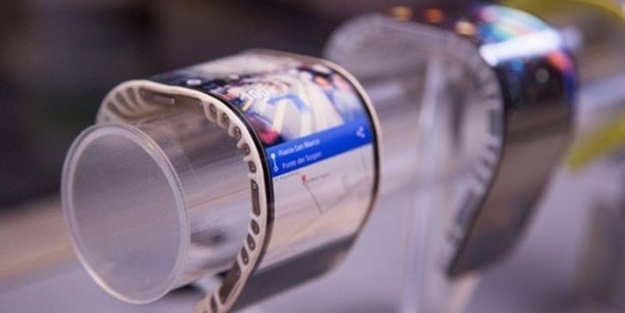 Bu telefona bakan bir daha bakıyor!