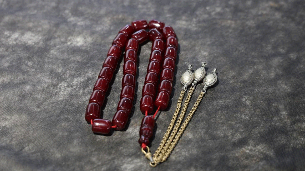 Bu tespihin fiyatına inanamayacaksınız!