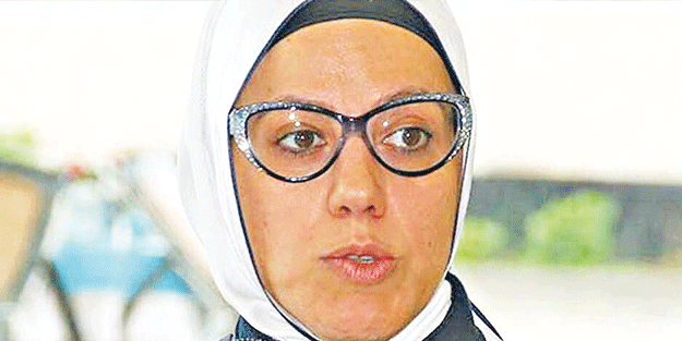 Başörtü ve namazı provokasyonlarına alet etmesin!