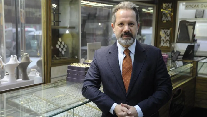 Bu tweetin zamanlamasına dikkat! Dün saat 18:53... 