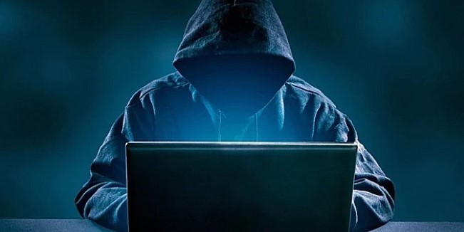 Bu 3 uygulamayı hemen silin! Banka bilgilerini çalıyor!