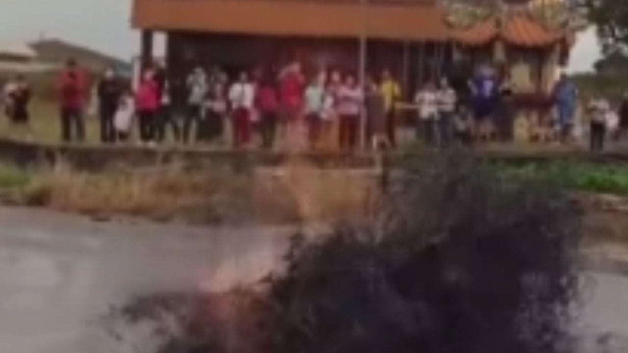 Bu yıl ikinci kez oldu! Tayvan’da çamur volkanı patladı