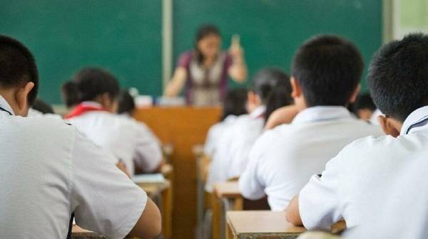 Bu yıl sınıfta kalma var mı? Liselerde sınıfta kalma olacak mı?