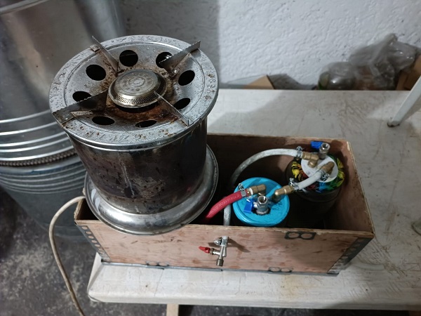 Bu yöntemi kendileri geliştirdi! Isınma giderini neredeyse sıfırladılar