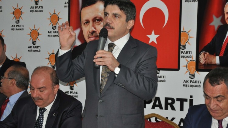 'Bu zorbalıktır, eşkiyalıktır!'