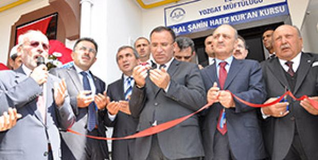 ‘Bu kadroyu hiçbir iftira kirletemez’