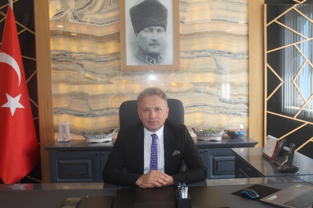 Bucak Kaymakamı Erol Tanrıkulu görevine başladı 