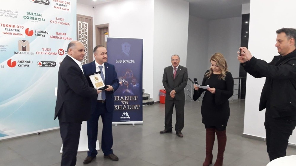 Bucaklılar soğuk havada sıcak çorbada buluştu 