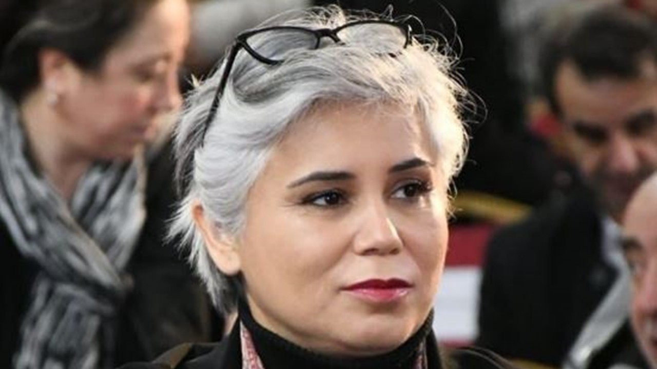 Büfeci Selda’dan İstiklal Marşına saygısızlık