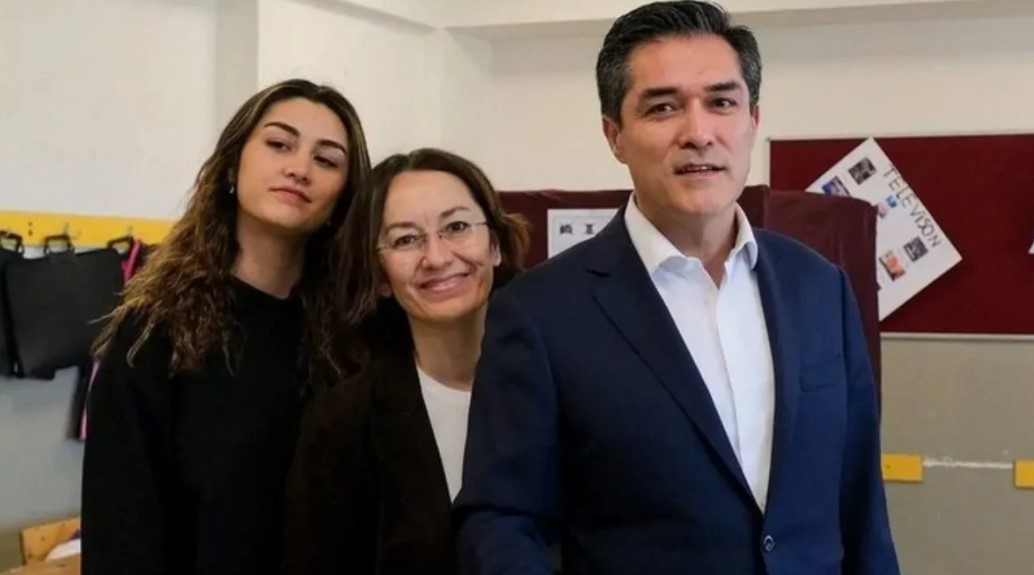 Buğra Kavuncu ve ailesinin oy kullandığı sandıktan kendisine çıkan oy sayısı… Şaka gibi olay