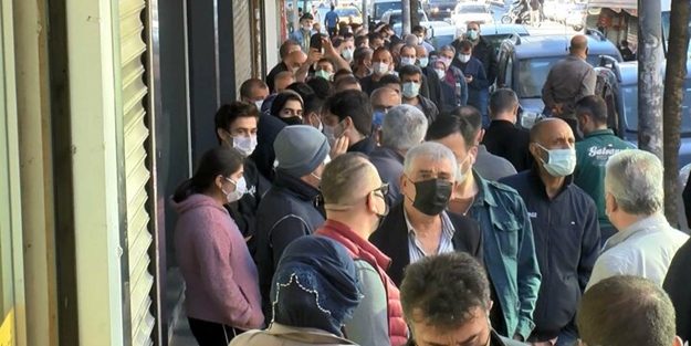Bugün İstanbul! Metrelerce uzunlukta sabah kuyruğu