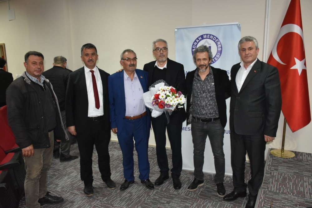 Buharkent MYO’da ‘Türkiye’de Tarımın Geleceği ve Aydın’da Meyvecilik’ konuşuldu 