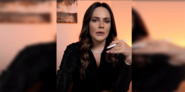 Buket Aydın CHP'lilerin taklidini yaptı: 'Hıyarım' diyene tuzla koşuyorlar