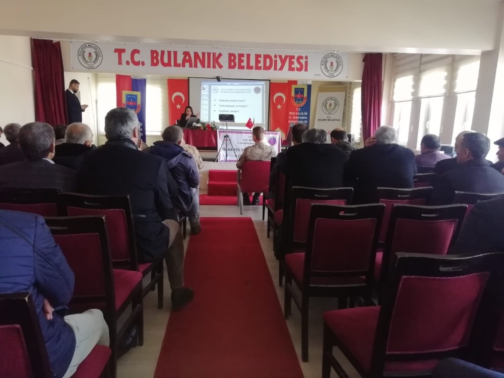 Bulanık’ta “Başka Yol Yok, Uyuşturucuya Geçit Yok” uygulaması 