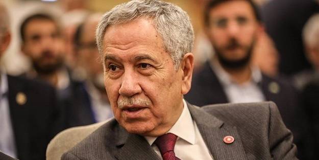 Bülent Arınç dindar insanları hedef aldı: Onlar cebine giren ve cebinden çıkan paraya bakar