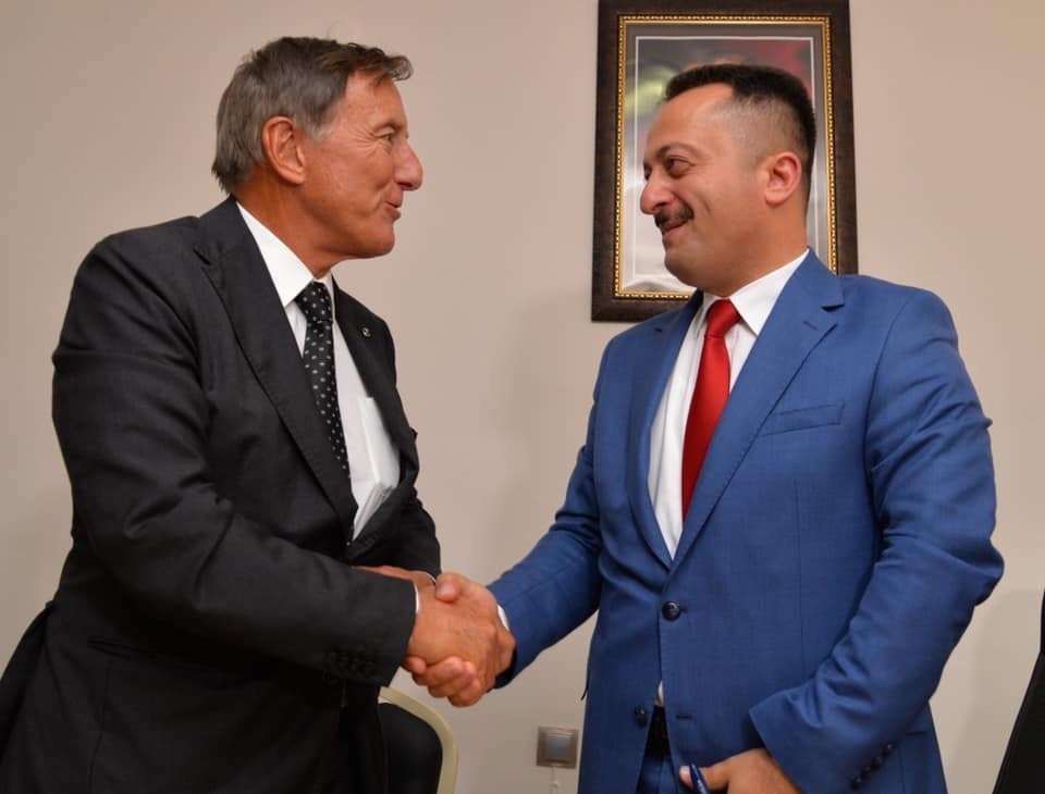 Bülent Eczacıbaşı’ndan, Bozüyük eğitimine destek 