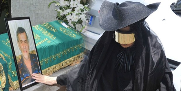 Kaynak gözlüğüyle cenazeye geldi olay oldu!