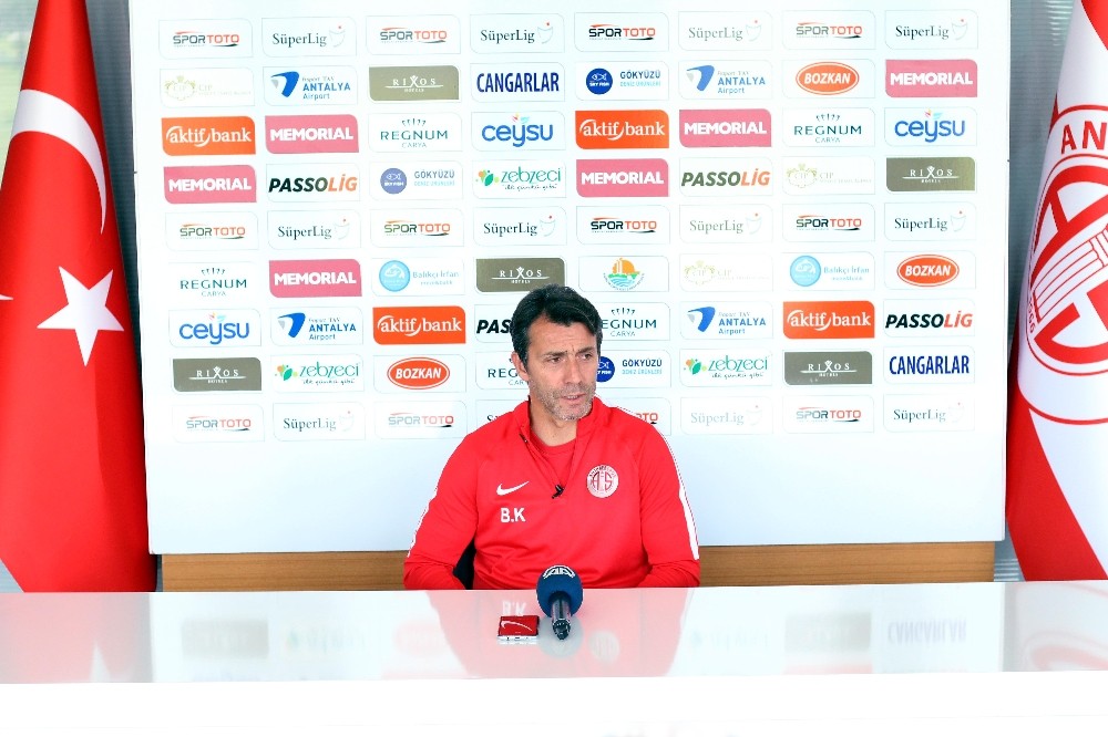 Bülent Korkmaz: 