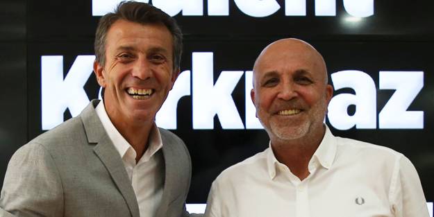 Bülent Korkmaz imzaladı