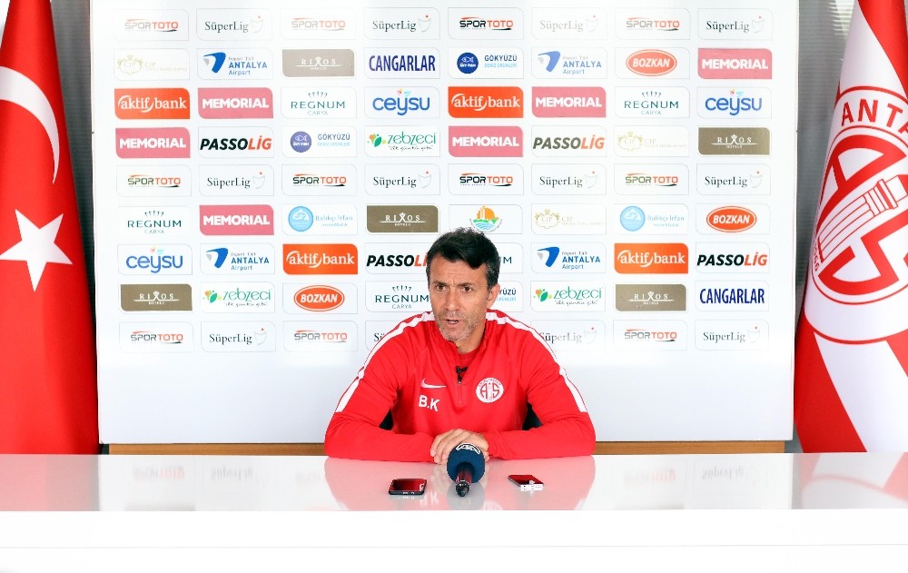 Bülent Korkmaz: 