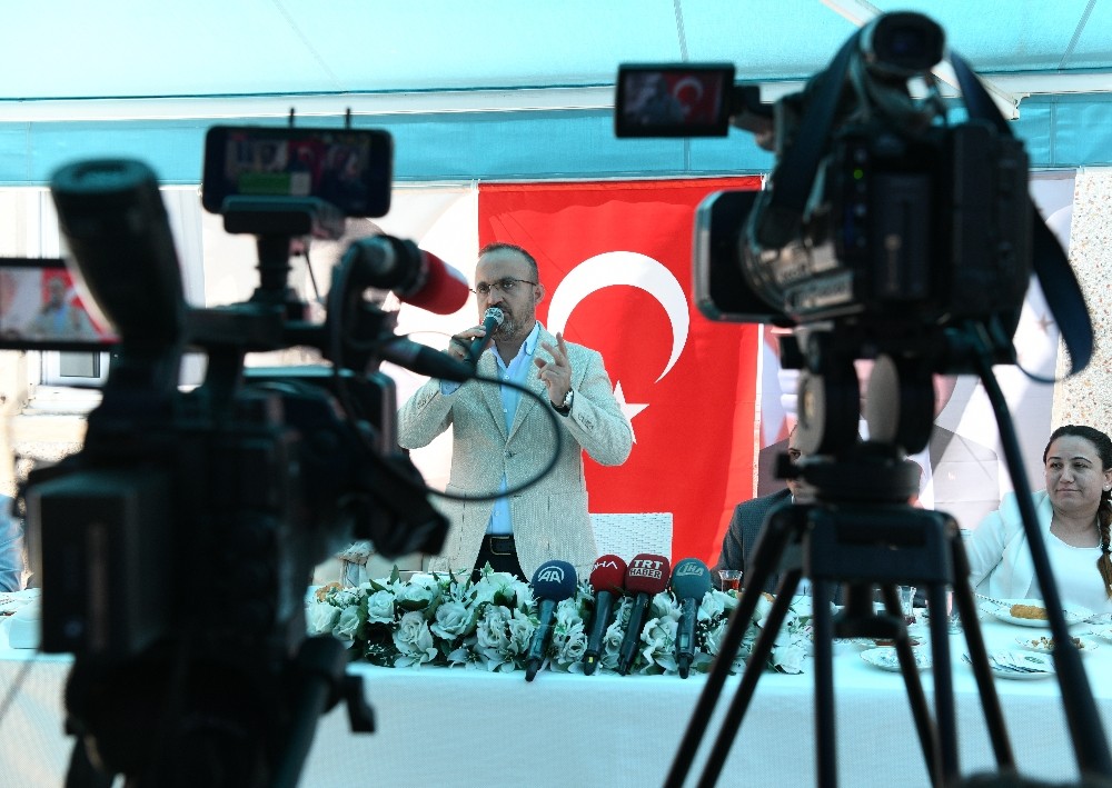 Bülent Turan’dan ’Çalışan Gazeteciler Günü’ mesajı 