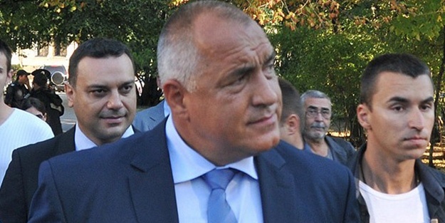 Bulgaristan Başbakanı haddini aştı!