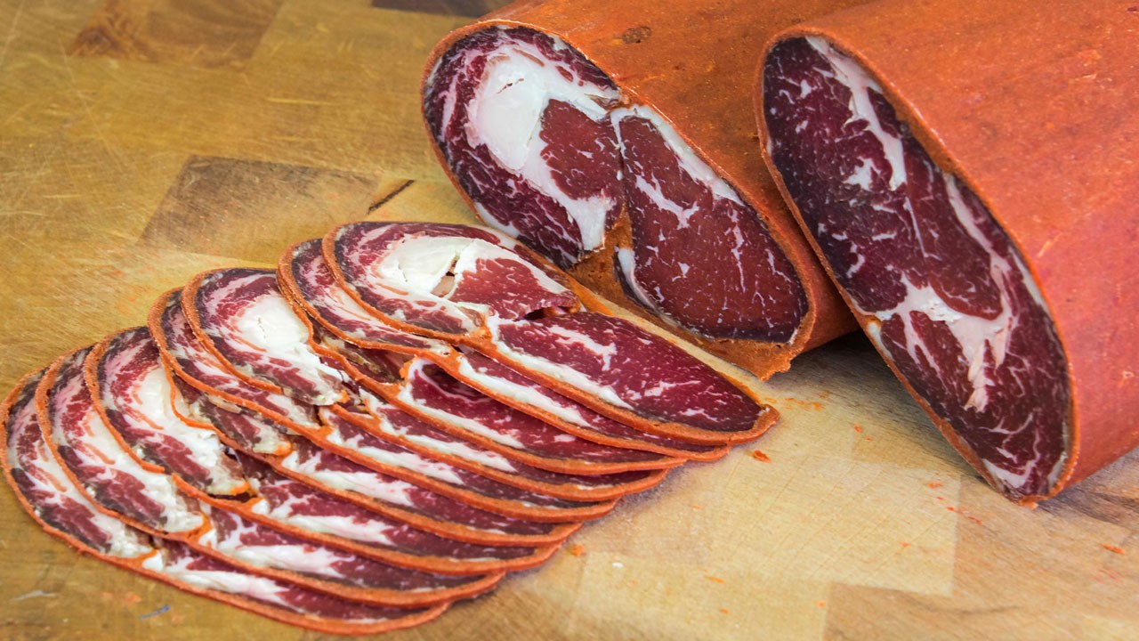 Bulgaristan çalmaya kalktı ama AB tescilledi: Pastırmanın anavatanı kayseri!