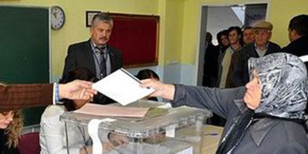 Bulgaristan’da erken seçimin galibi yok