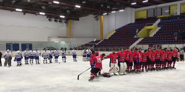 Bulgaristan'da İstiklal Marşı'na saygısızlık! Türk sporcular gereken tepkiyi gösterdi