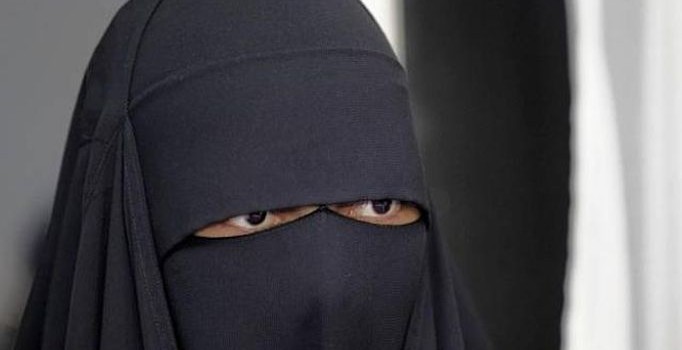 Bulgaristan'da peçe yasaklandı