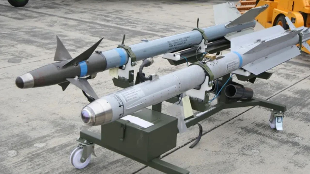 Bulgaristan’dan IRIS-T SLM için 182 milyon avroluk projesini dünyaya ilan etti!